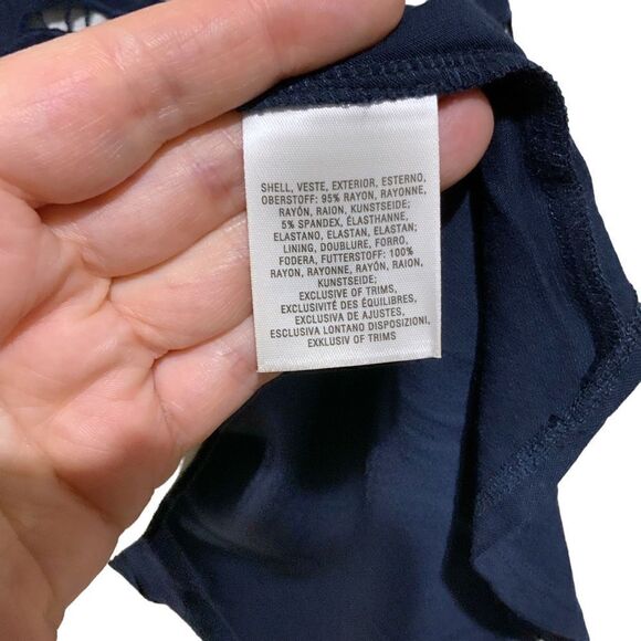 AKEMI + KIN Embroidered Crochet Lace Racerback Navy Blue Hi/Lo Tank Top Size S - Picture 10 of 12